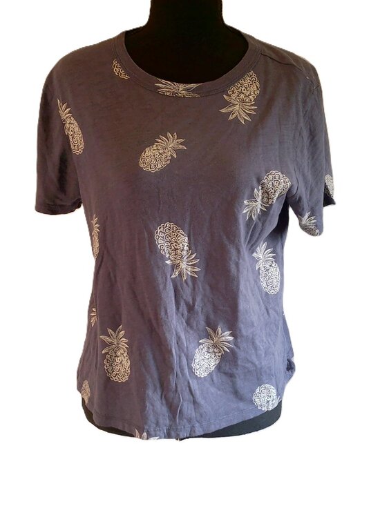 Old Navy Tops - Old Navy Pineapple Print "Everywear" Tee